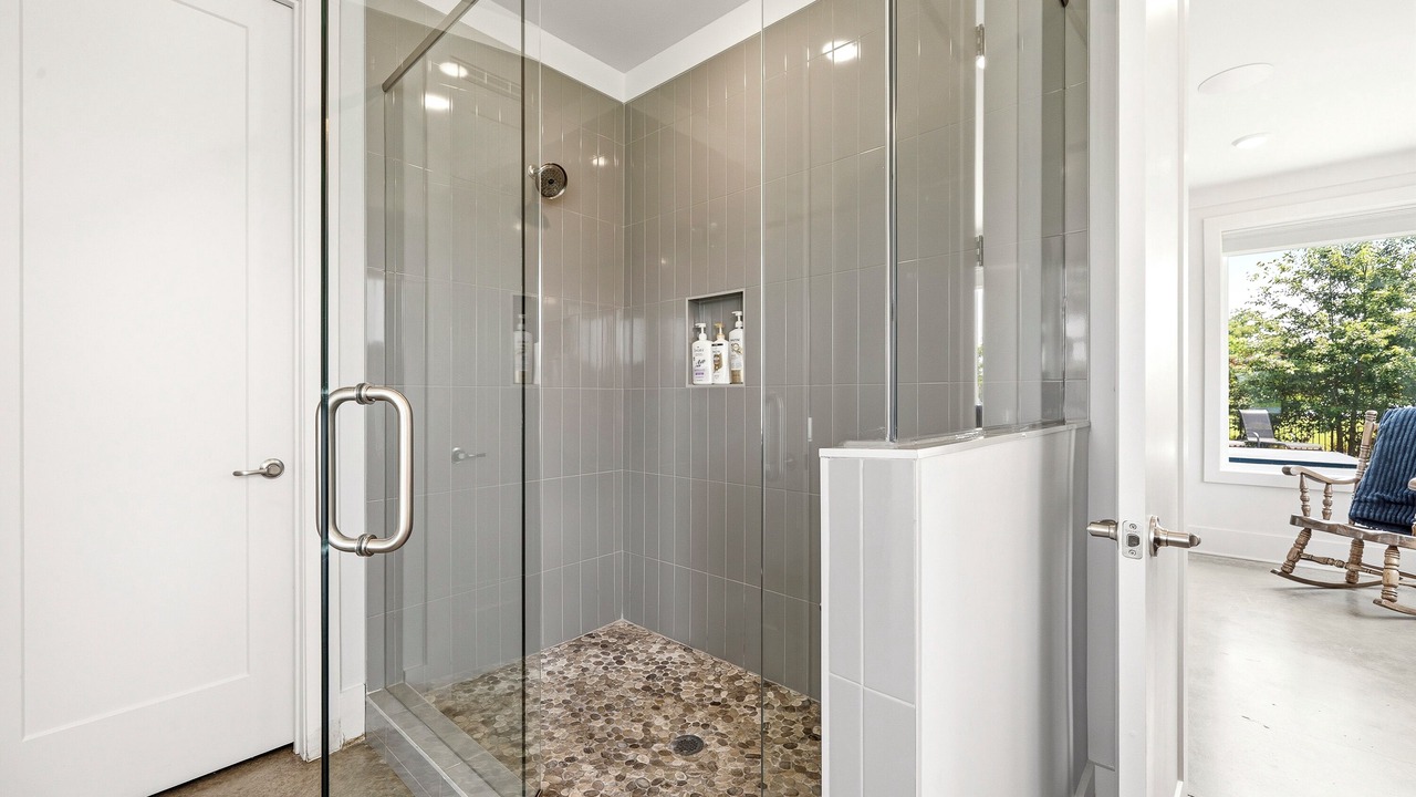 Photo of Bathroom in Eatonton