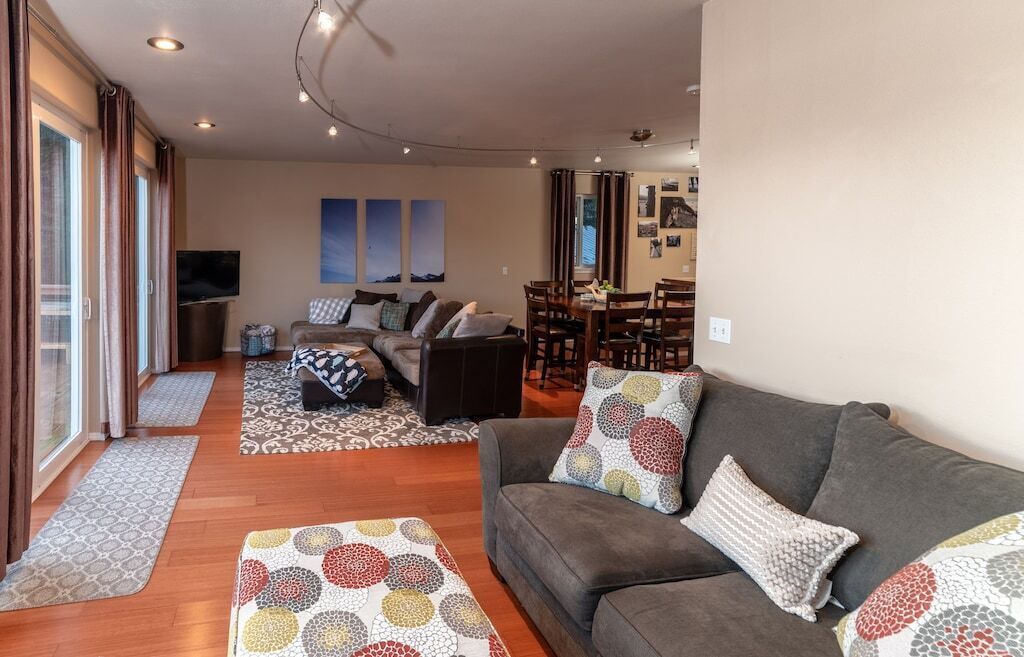 Photo of Livingroom in Juneau