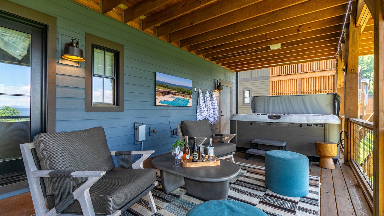 Photo of Patio Balcony in Lenoir
