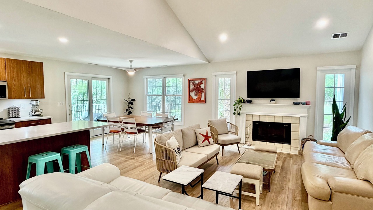 Photo of Livingroom in Shipyard Plantation