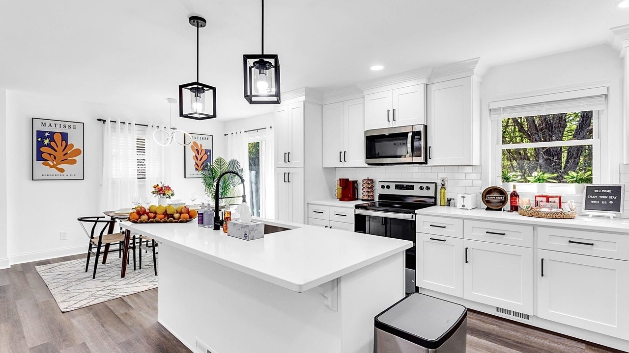 Photo of Kitchen in Candler-McAfee