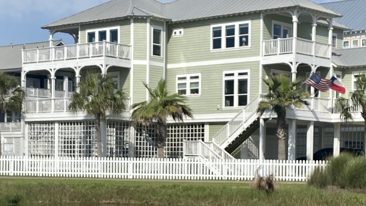 Photo of Others in Beachside Village