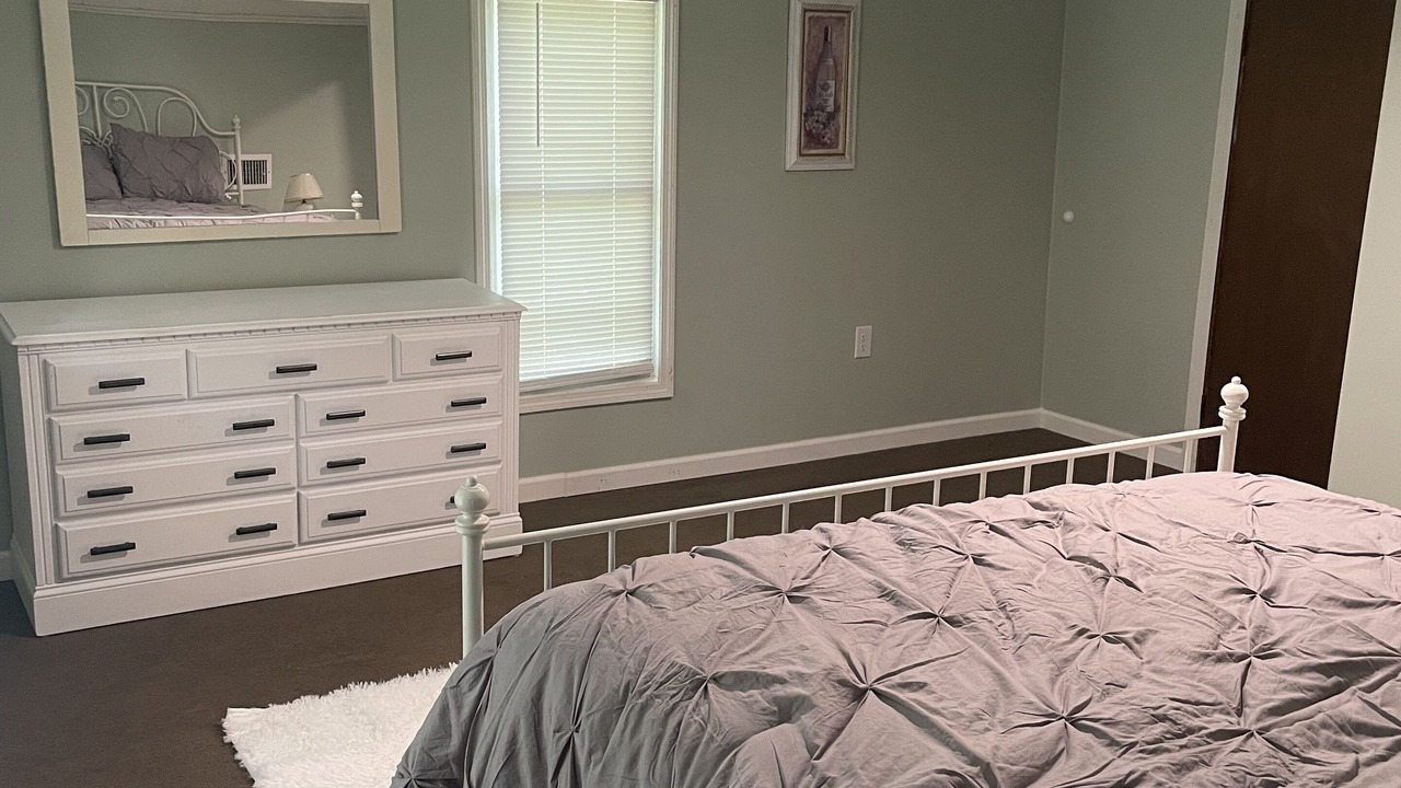 Photo of Bedroom in Blacksburg