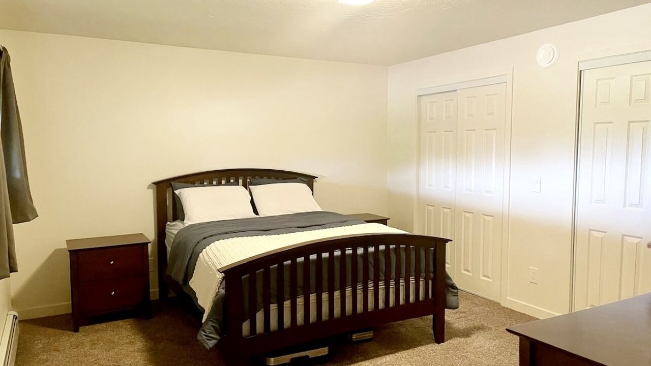 Photo of Bedroom in Kachemak