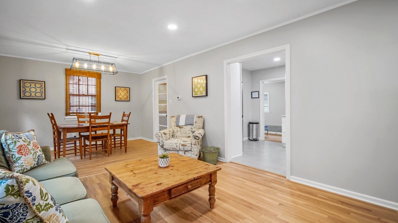 Photo of Livingroom in Pigeon Point