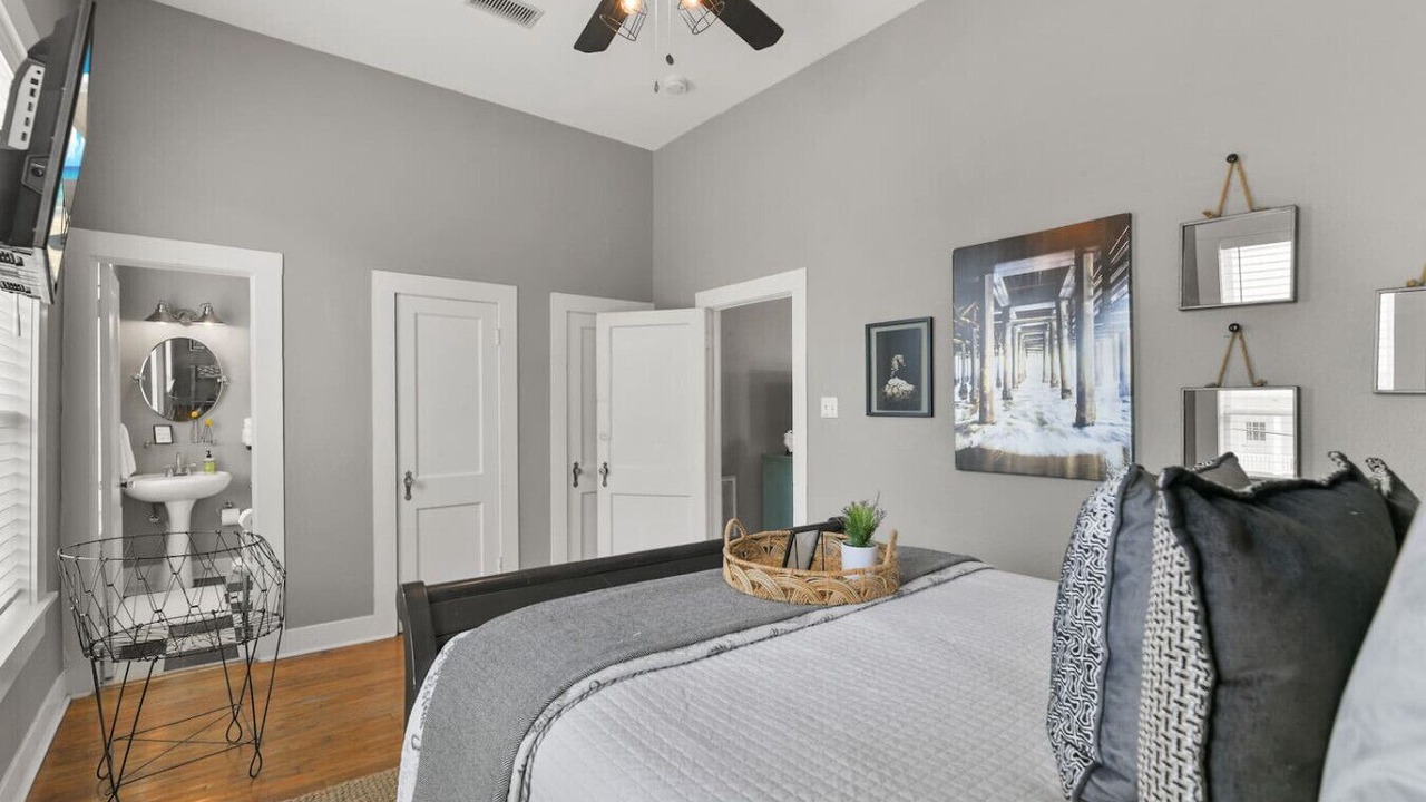 Photo of Bedroom in San Jacinto