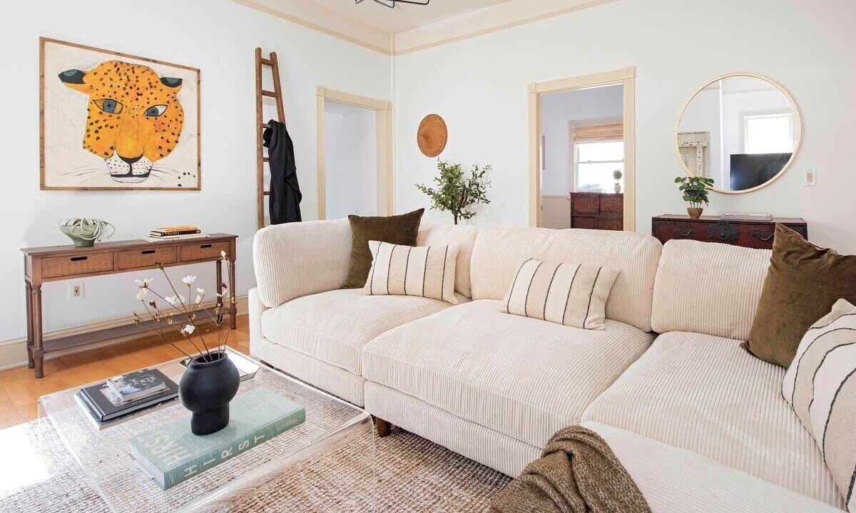 Photo of Livingroom in Cabbagetown