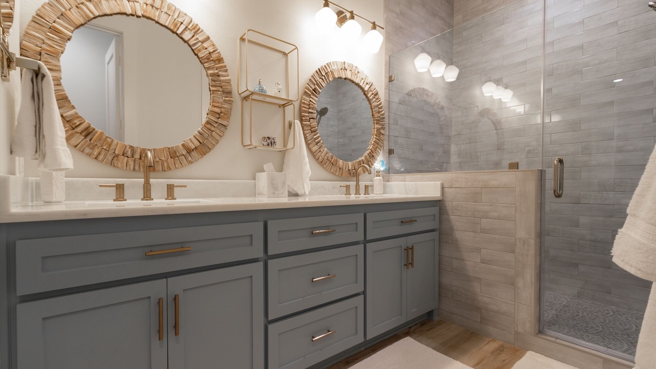 Photo of Bathroom in Terramar Beach