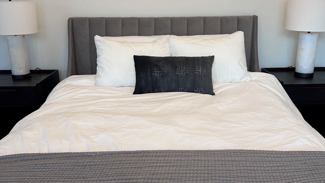 Photo of Bedroom in Alyeska