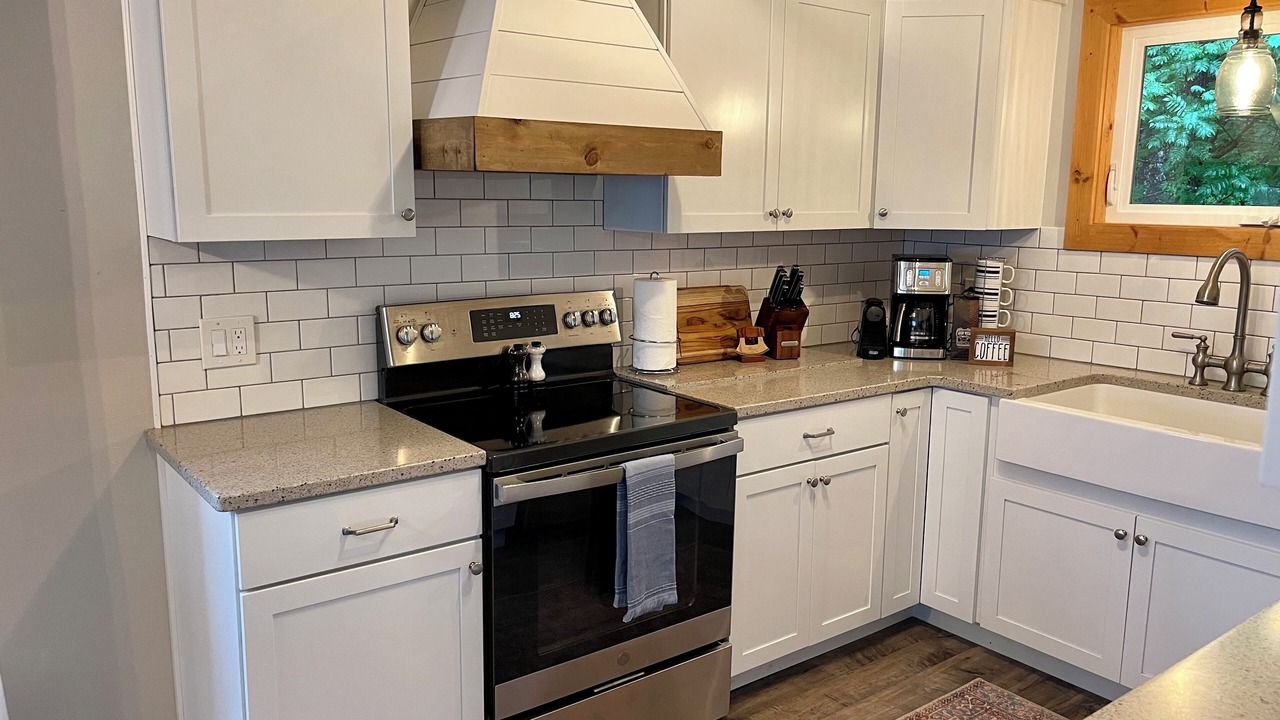 Photo of Kitchen in West Juneau