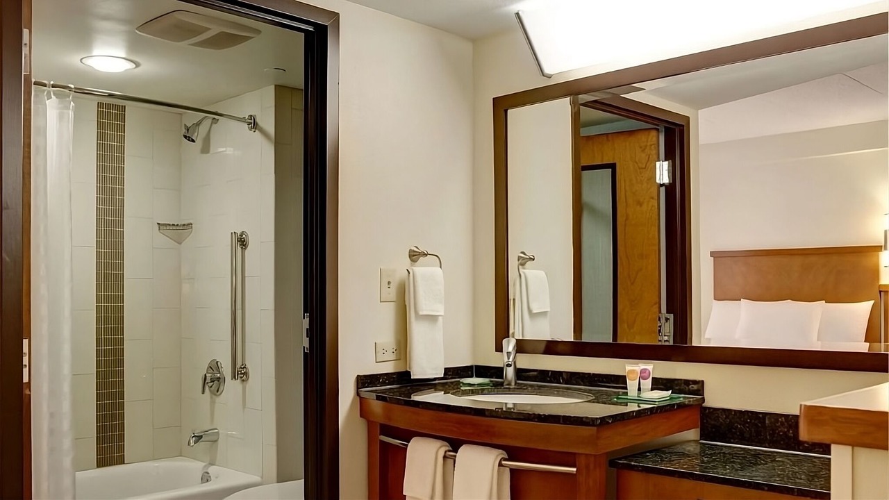 Photo of Bathroom in Gwinnett Place