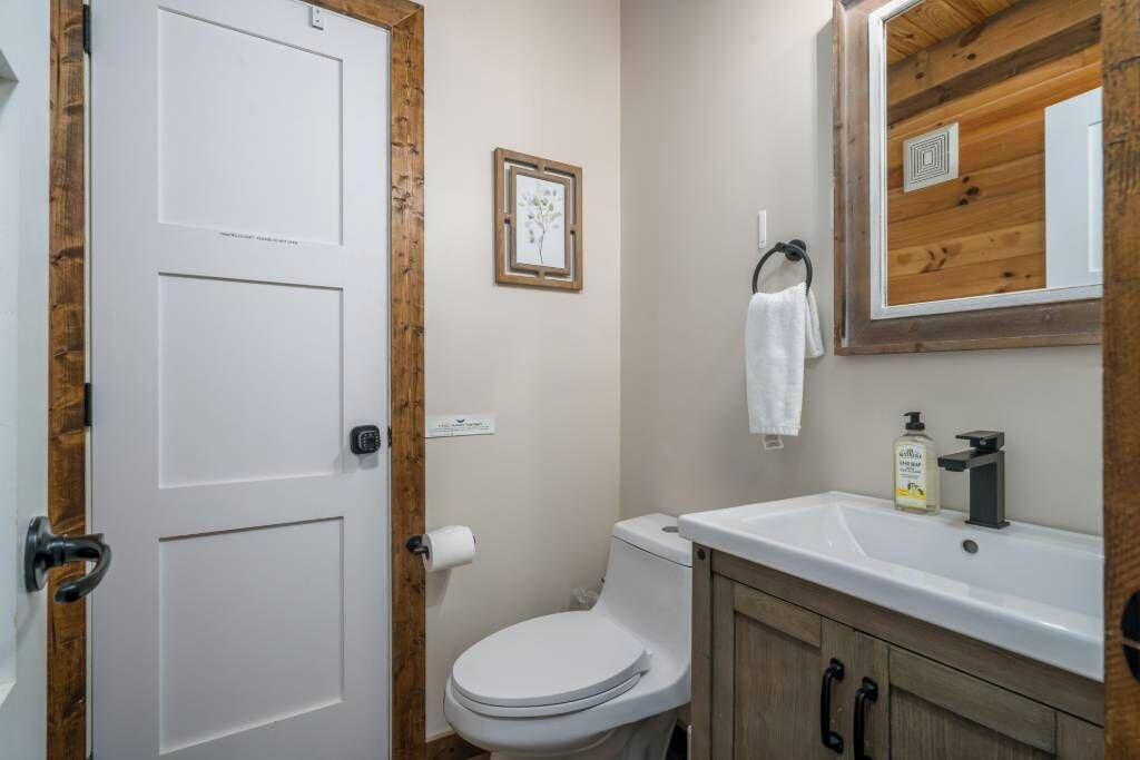 Photo of Bedroom in Ellijay