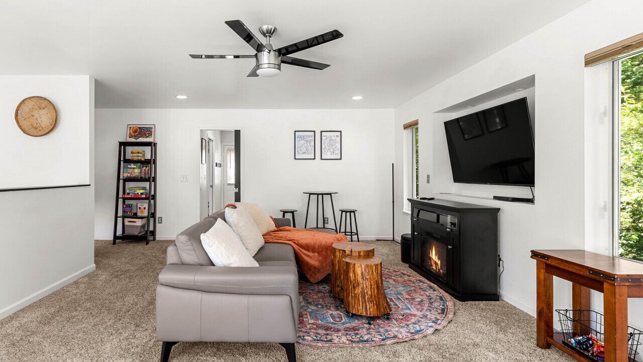 Photo of Bedroom in Downtown Anchorage