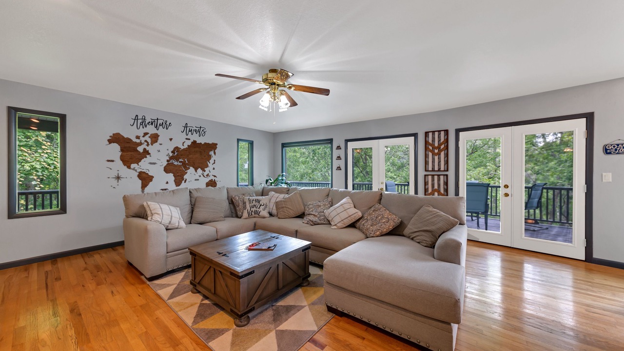Photo of Livingroom in Almond