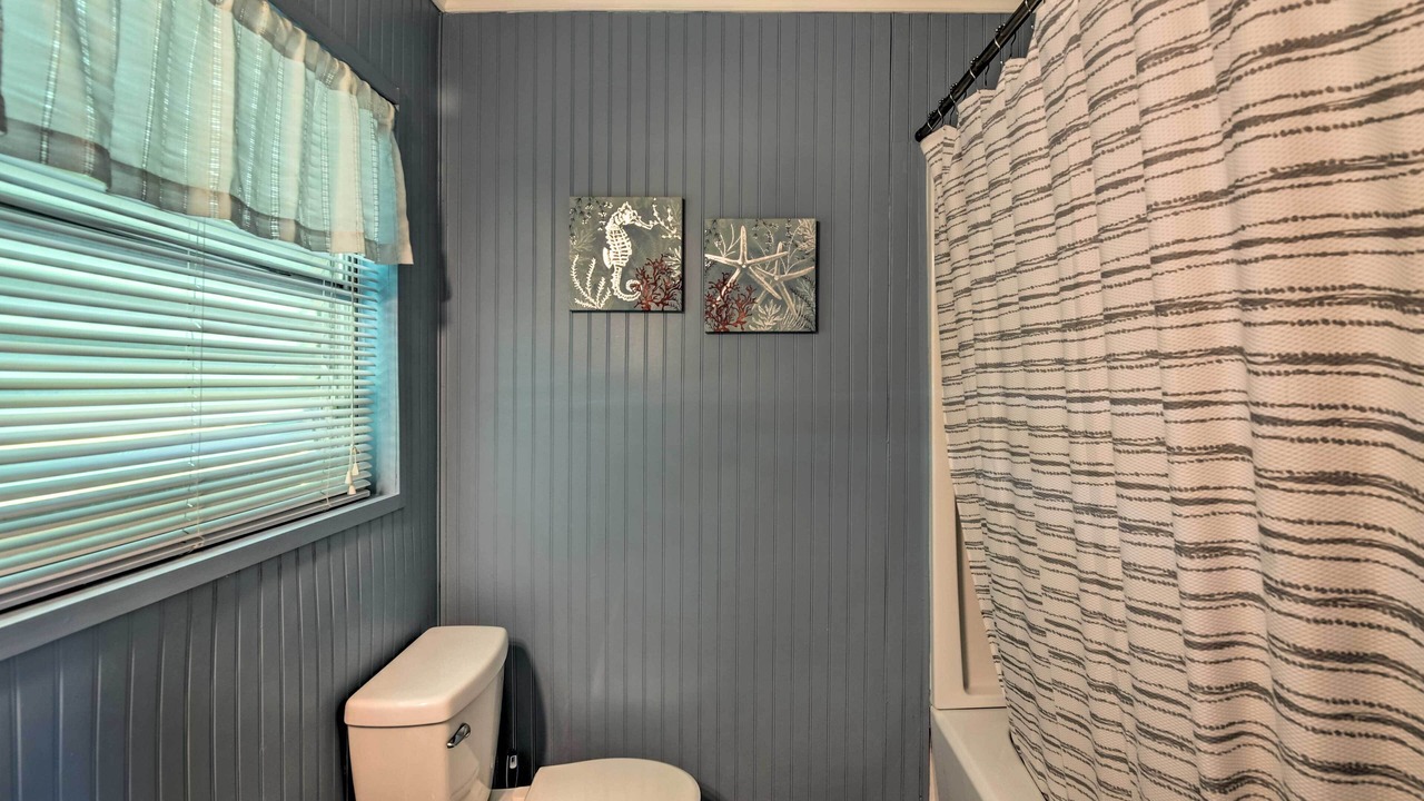 Photo of Bathroom in Terramar Beach