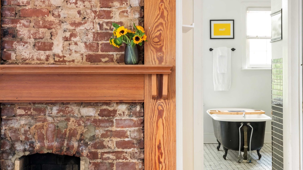 Photo of Others in Cabbagetown