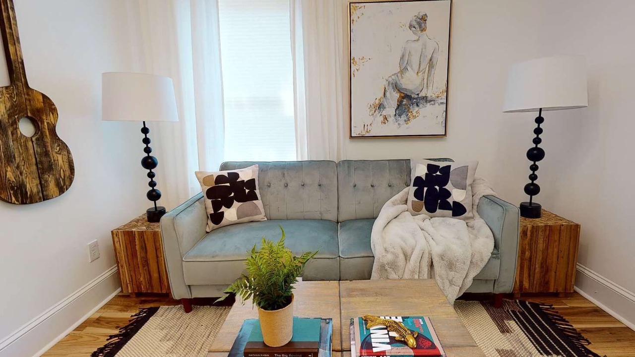 Photo of Livingroom in Cabbagetown