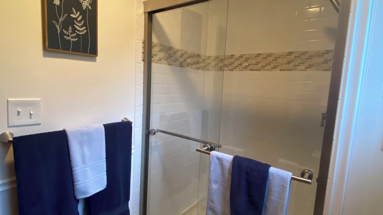 Photo of Bathroom in Homer