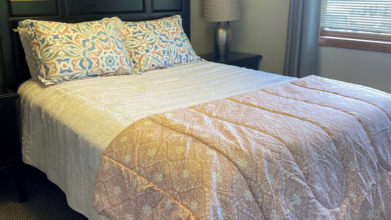 Photo of Bedroom in Homer