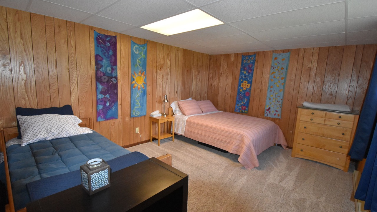 Photo of Bedroom in Homer