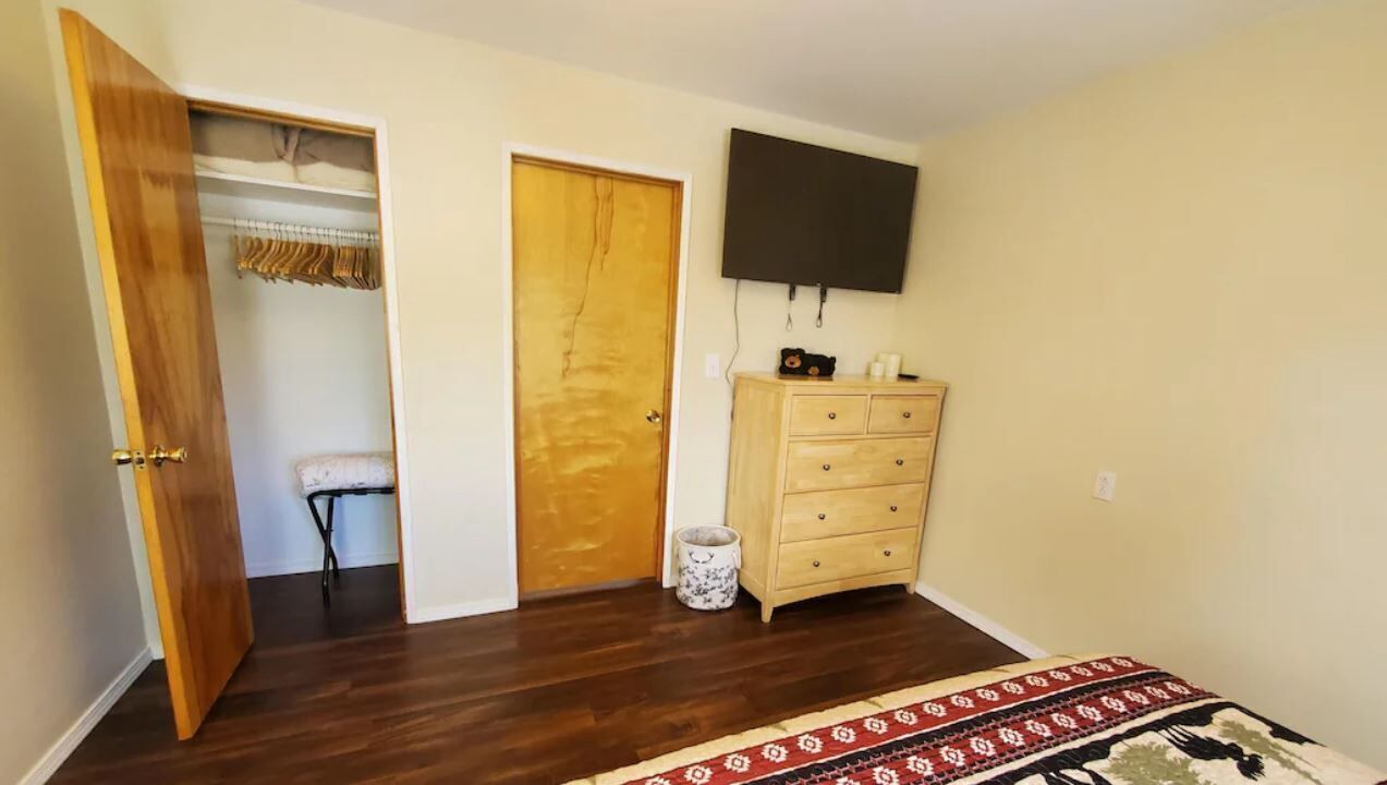 Photo of Bedroom in Sitka