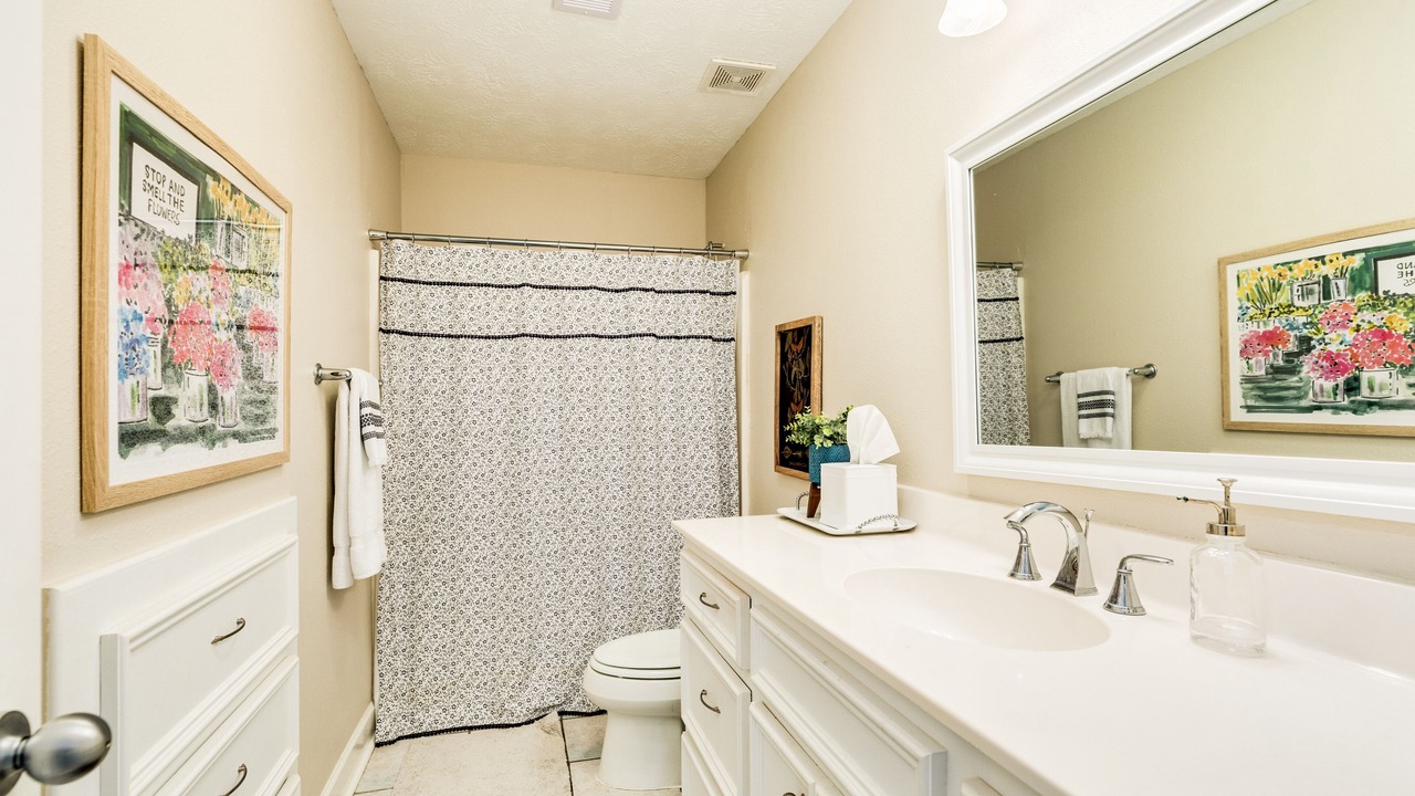 Photo of Bathroom in Terramar Beach