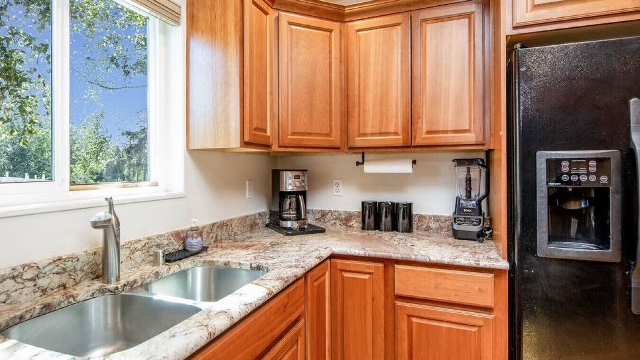 Photo of Kitchen in Taku - Campbell