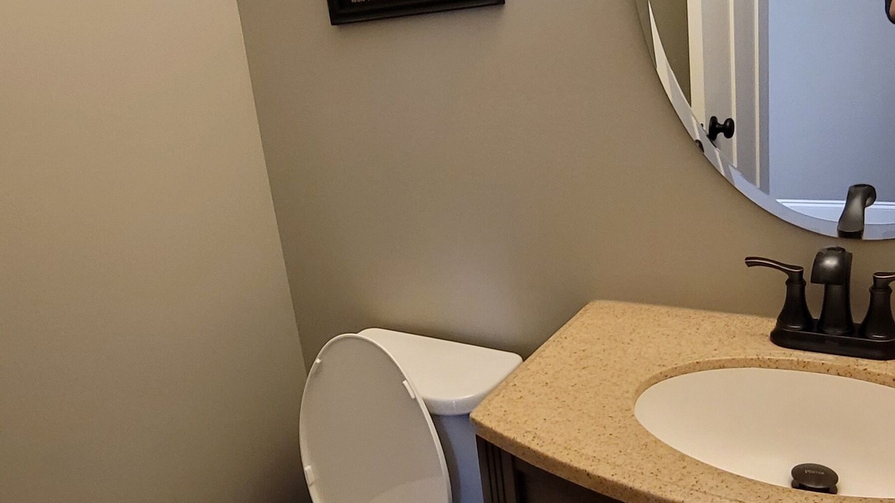 Photo of Bathroom in Villa Heights
