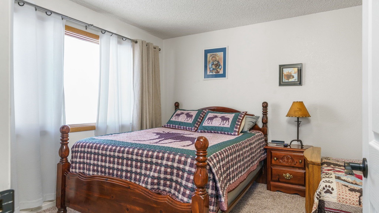 Photo of Bedroom in Sand Lake