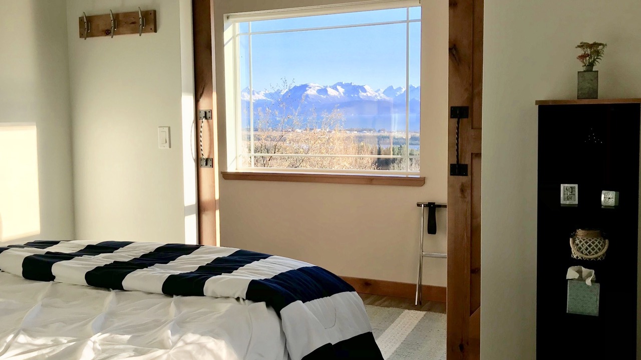 Photo of Bedroom in Homer
