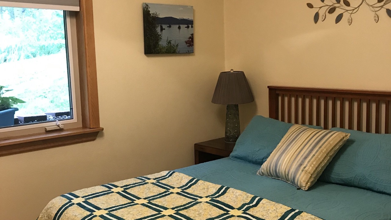 Photo of Bedroom in Fairbanks