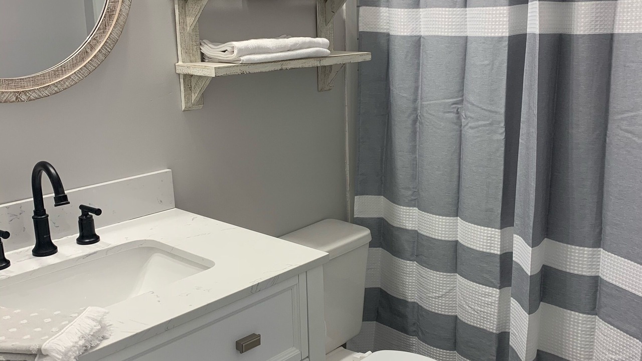 Photo of Bathroom in Isle of Palms