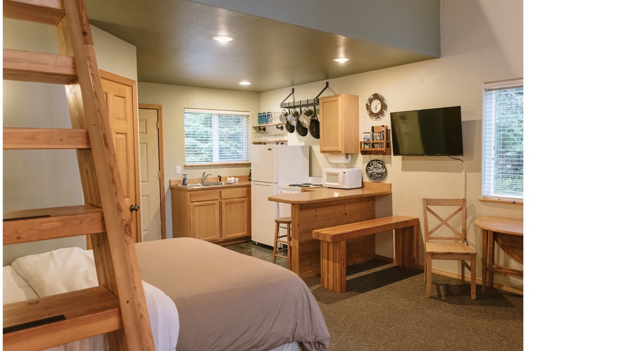 Photo of Bedroom in Bear Creek