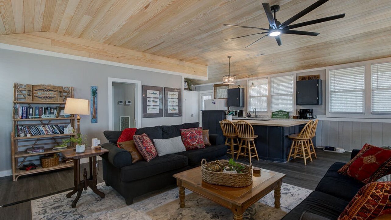 Photo of Livingroom in Ridgeway