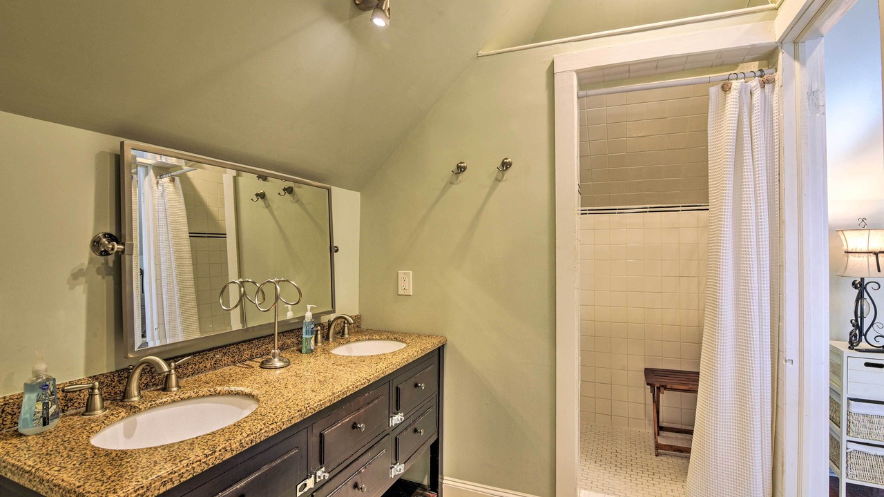 Photo of Bathroom in San Jacinto