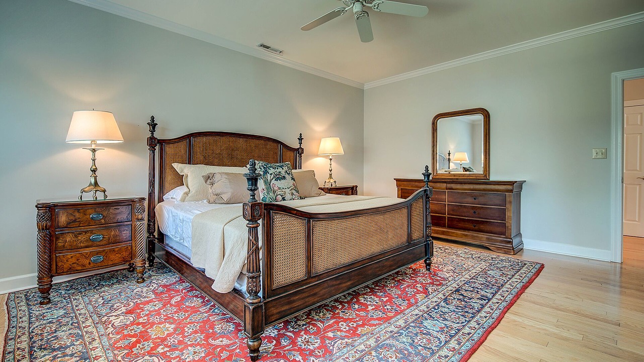 Photo of Bedroom in Debordieu Colony