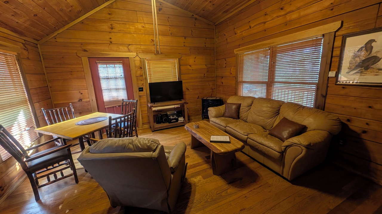 Photo of Livingroom in Waynesville