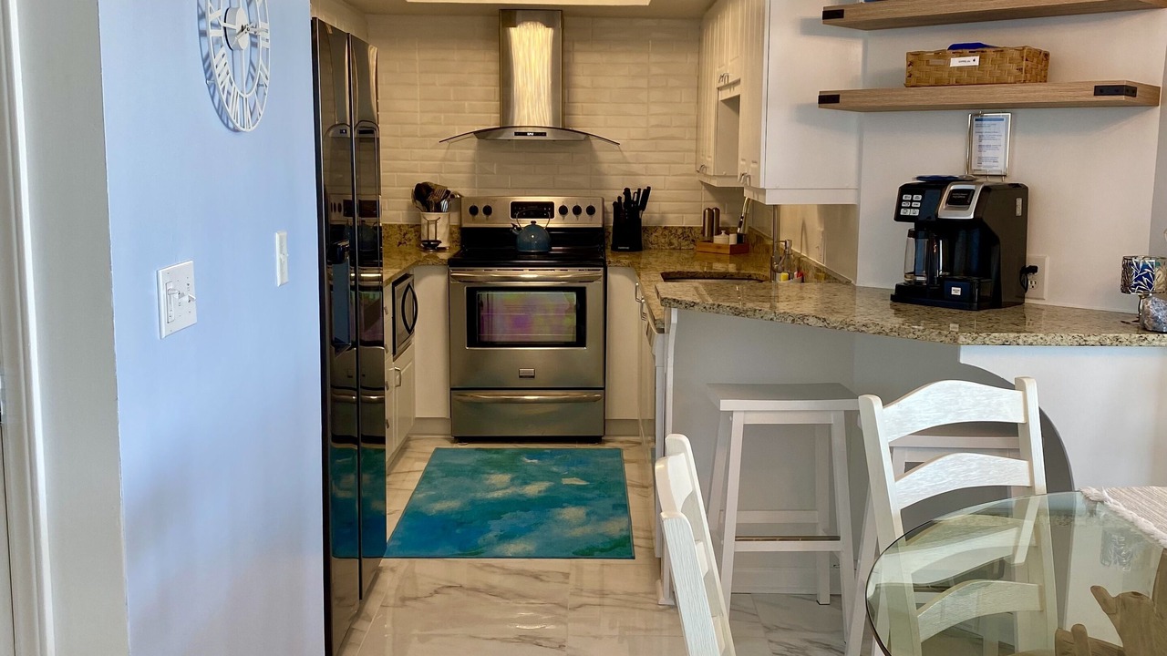 Photo of Kitchen in Ocean Drive