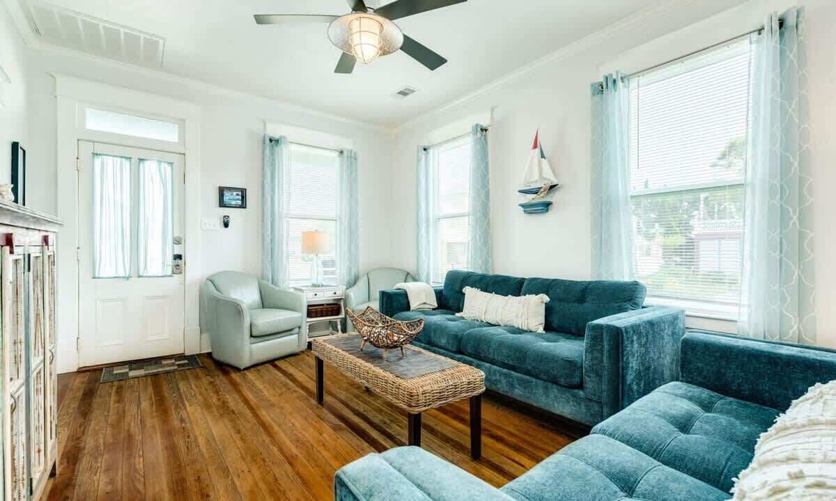 Photo of Livingroom in San Jacinto