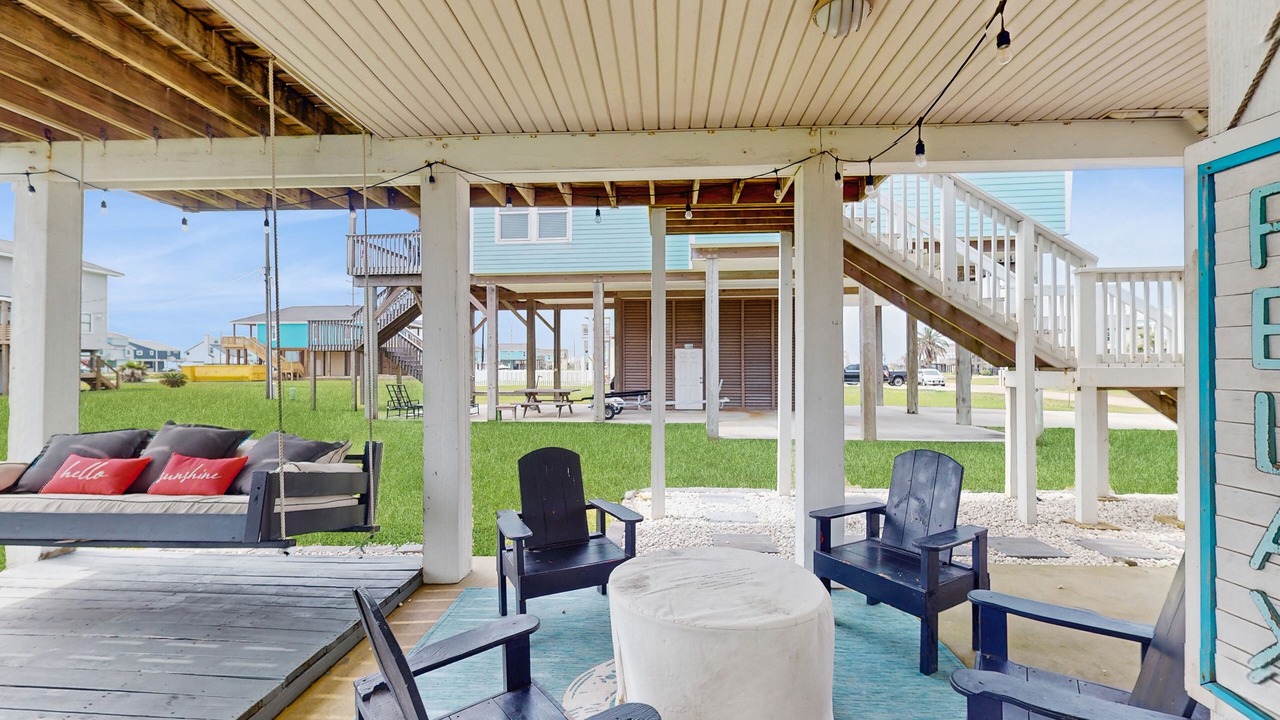 Photo of Patio Balcony in Terramar Beach