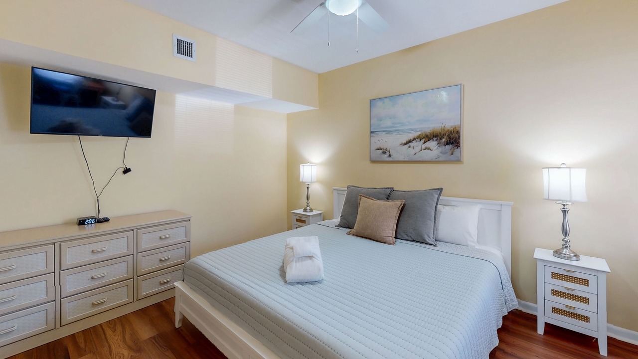 Photo of Bedroom in Palmetto Dunes