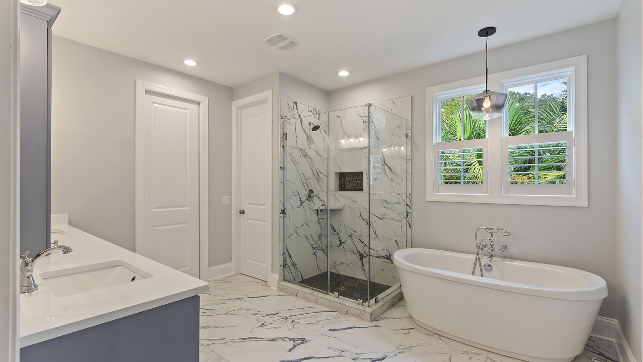 Photo of Bathroom in Vanderhorst Plantation