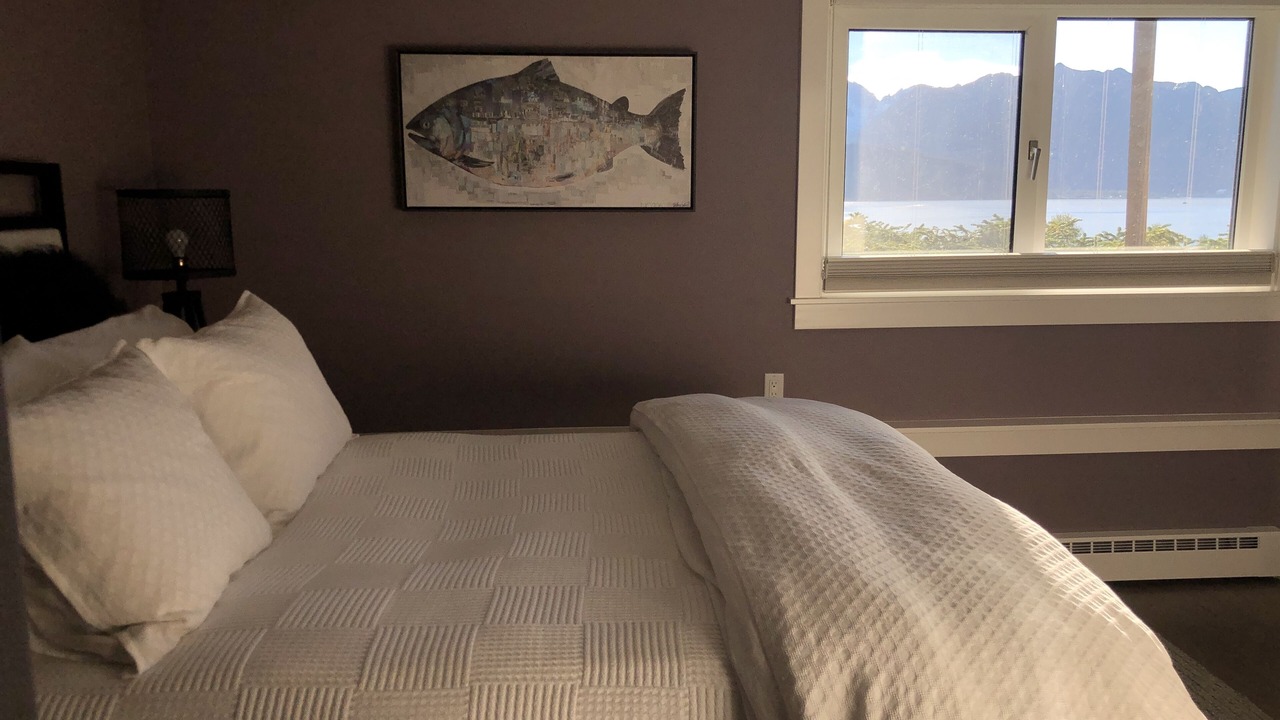 Photo of Bedroom in Seward