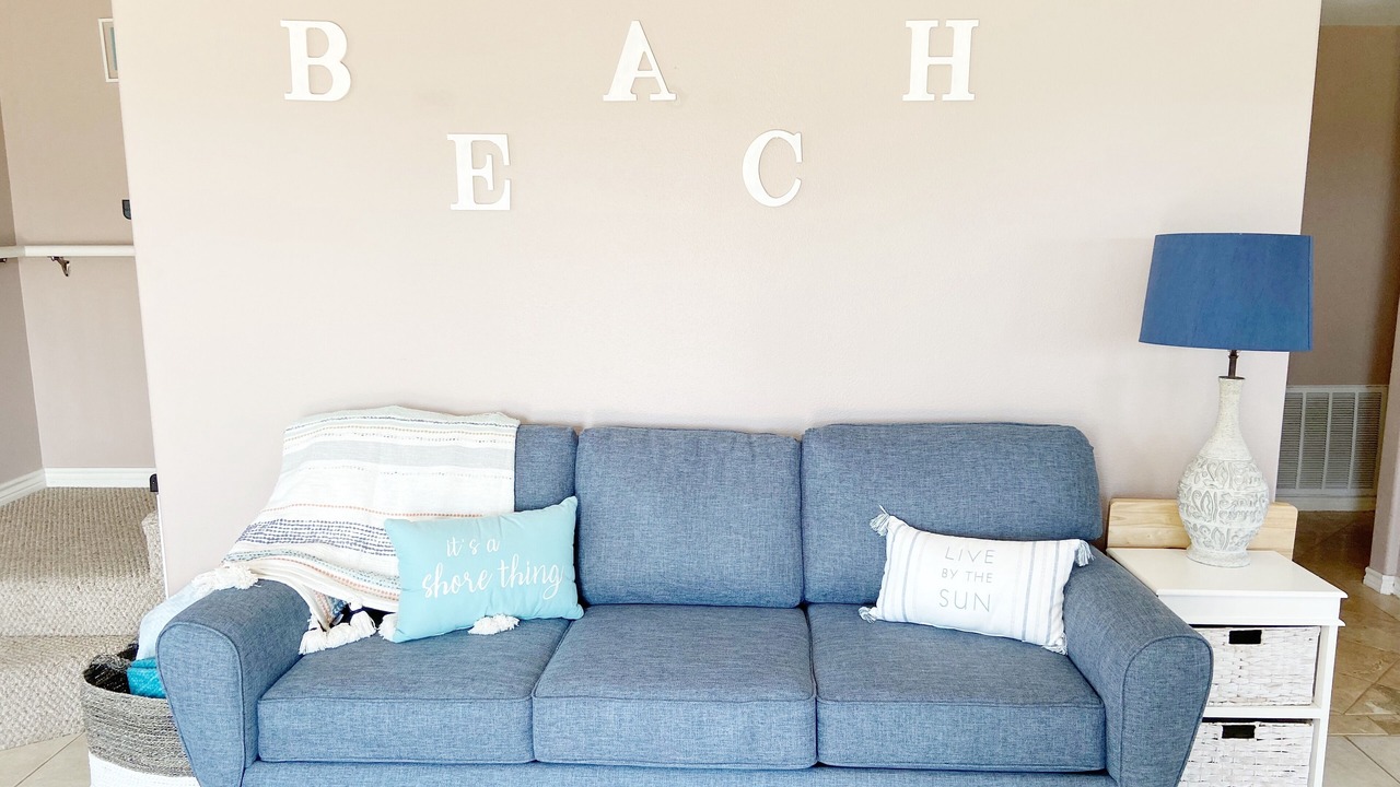 Photo of Livingroom in Terramar Beach