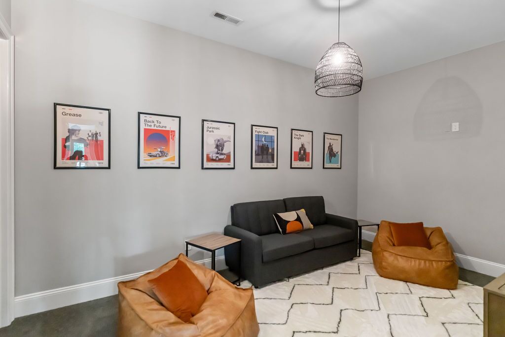 Photo of Livingroom in Clover