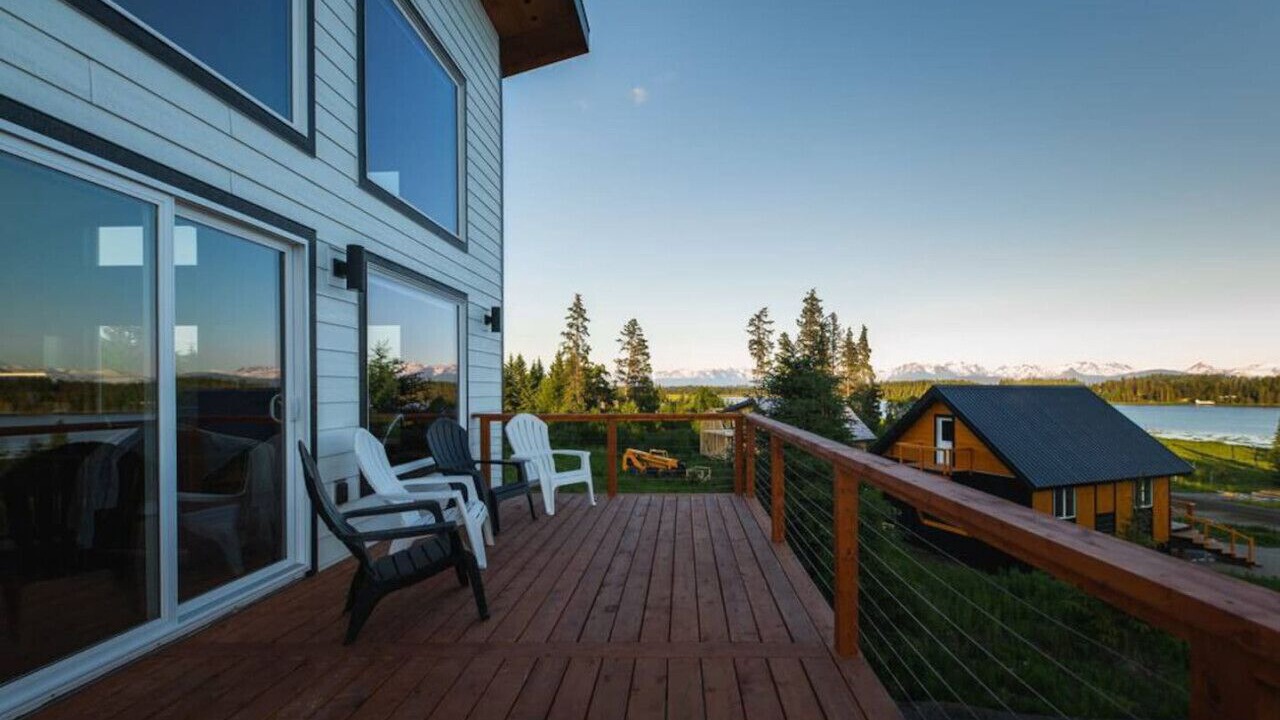 Photo of Patio Balcony in Homer