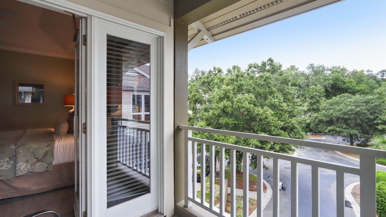 Photo of Patio Balcony in Palmetto Dunes