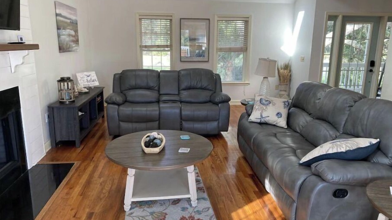Photo of Livingroom in Ocean Ridge