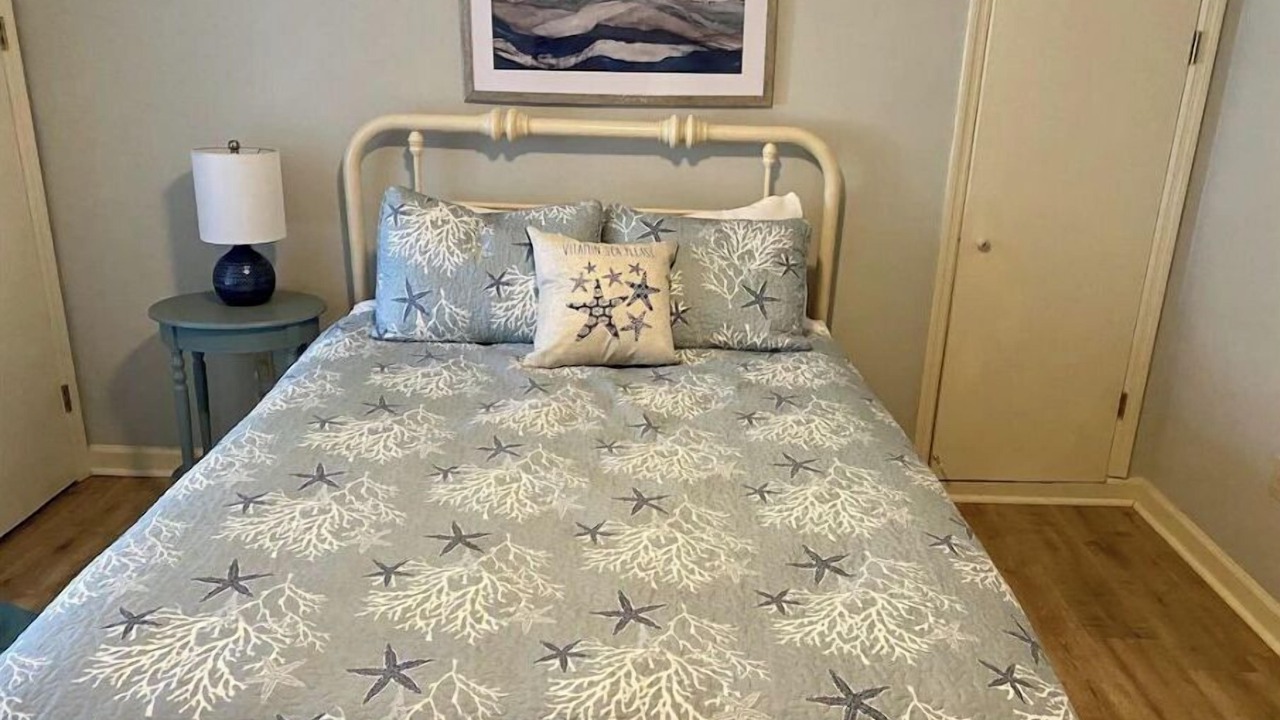 Photo of Bedroom in Ocean Ridge