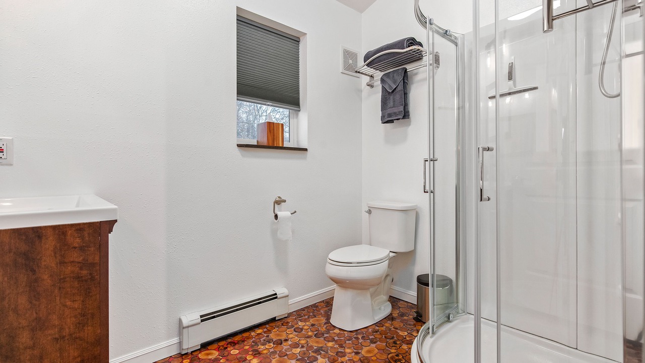 Photo of Bathroom in Trapper Creek